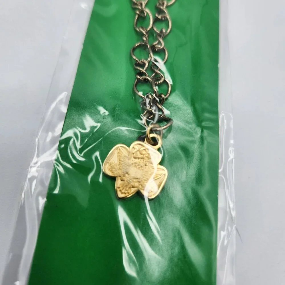 Girl Scout Trefoil BRACELET +Trefoil Charm Jewelry award GIFT NEW Lot Of 10